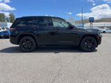 Used 2023 Jeep Grand Cherokee Limited w/ Luxury Tech Group II image 2