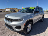 Used 2024 Jeep Grand Cherokee Laredo image 3