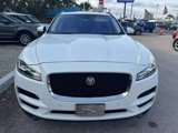 Used 2018 Jaguar F-PACE Prestige image 3