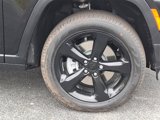 New 2025 Jeep Grand Cherokee L Limited w/ Black Appearance Package image 5