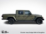 New 2025 Jeep Gladiator Sport image 3