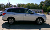 Used 2019 Nissan Pathfinder SV image 6