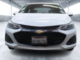 Used 2019 Chevrolet Cruze LT image 2