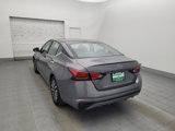 Used 2024 Nissan Altima 2.5 SV image 5