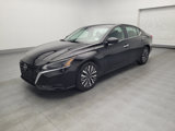 Used 2023 Nissan Altima 2.5 SV image 2