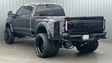 Used 2025 Ford F450 Platinum w/ FX4 Off-Road Package image 3
