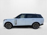 Used 2024 Land Rover Range Rover SE image 3