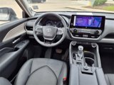 Used 2024 Toyota Grand Highlander AWD image 4