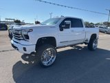 Used 2024 Chevrolet Silverado 2500 High Country w/ Technology Package image 3
