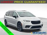 New 2026 Chrysler Pacifica Limited image 1