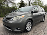 Used 2012 Toyota Sienna XLE image 2