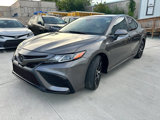 Used 2023 Toyota Camry SE image 2