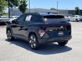 Certified 2024 Hyundai Kona SEL w/ Convenience Package image 5