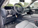New 2025 Ford Expedition Active image 4