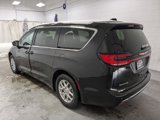 New 2025 Chrysler Pacifica Select image 6