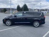 New 2025 Chrysler Pacifica Select w/ Uconnect Theater Family Group image 4