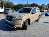 New 2025 Nissan Pathfinder Platinum image 3