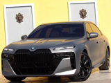 Used 2023 BMW 760i xDrive w/ Executive Package image 3