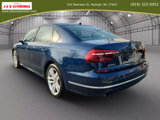 Used 2019 Volkswagen Passat 2.0T Wolfsburg image 3