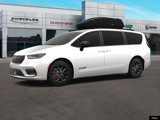 New 2025 Chrysler Pacifica Select image 2