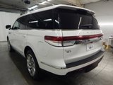 Used 2024 Lincoln Navigator Reserve image 4