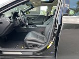 New 2025 Lexus ES 300h w/ Luxury Package image 4