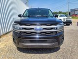 Used 2024 Ford Expedition Max XLT image 3
