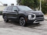 New 2025 Mitsubishi Outlander SE image 2