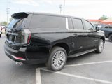 New 2025 Chevrolet Suburban Premier image 3