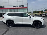 Used 2025 Toyota Grand Highlander AWD image 2