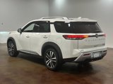 Used 2024 Nissan Pathfinder Platinum image 5