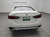 Used 2020 Nissan Altima 2.5 SV image 6