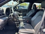 Used 2022 Toyota Highlander XSE image 6