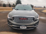 Used 2017 GMC Acadia Denali w/ Technology Package image 4