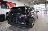 Used 2024 Toyota Sienna XLE image 6