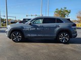 New 2025 Volkswagen Atlas Cross Sport SEL Premium R-Line image 4