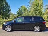 Used 2015 Toyota Sienna XLE Premium image 4