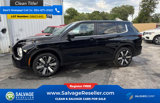 Used 2025 Mitsubishi Outlander SE image 3