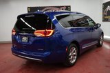 Used 2019 Chrysler Pacifica Limited image 2