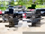 Used 2023 Nissan Frontier SV image 5