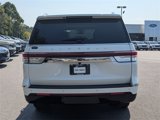 Used 2023 Lincoln Navigator L Reserve image 4