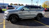 New 2025 Volkswagen Atlas Peak Edition SE image 2