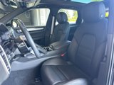 Used 2022 Porsche Cayenne Platinum Edition image 5