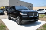 Used 2023 Lincoln Navigator Reserve image 3