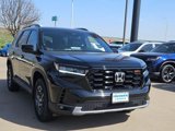 New 2025 Honda Pilot TrailSport image 3
