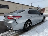 Used 2019 Toyota Camry SE image 3