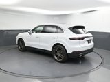 Certified 2023 Porsche Cayenne image 3