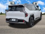 New 2026 Kia EV9 Wind image 5