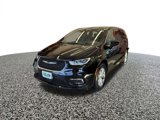 New 2025 Chrysler Pacifica Select image 2
