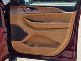 Certified 2025 Jeep Grand Cherokee L Summit image 3
